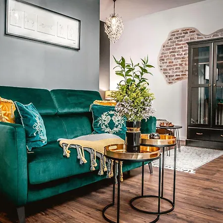 Emerald Crown Apartman