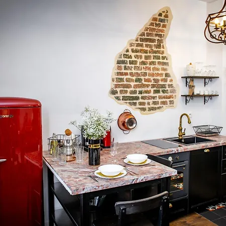 Emerald Crown Cracóvia