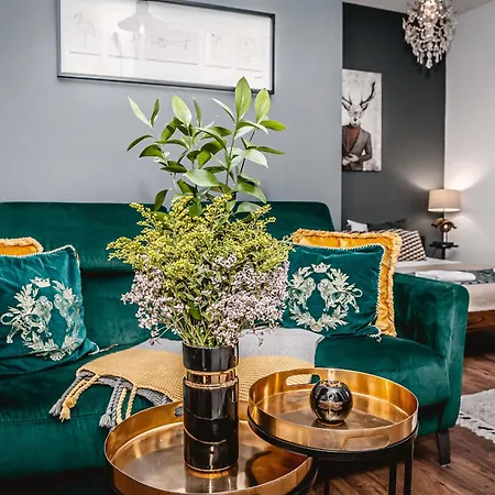 Apartment Emerald Crown *